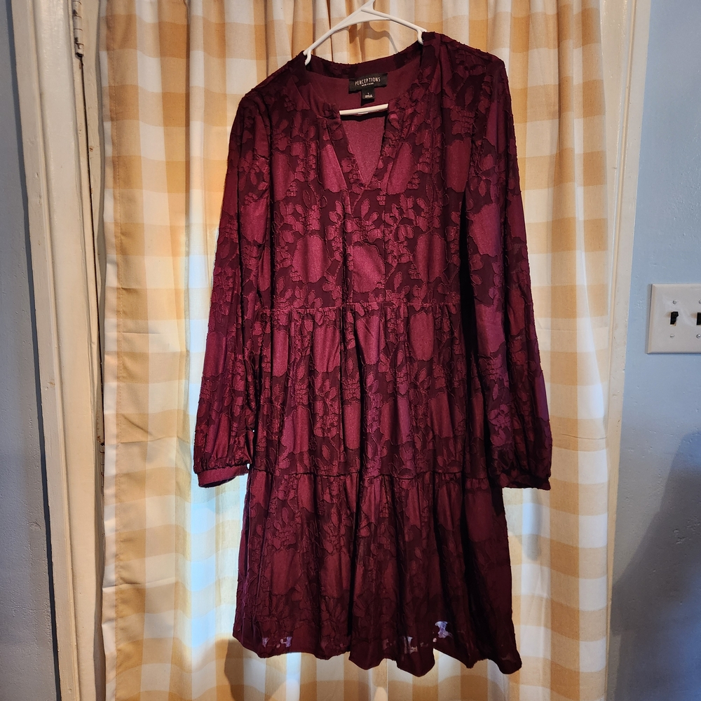 Size L Burgundy Long Sleeve Dress